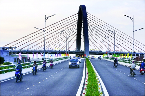 Gỡ nút thắt thể chế, tránh đầu tư dàn trải Gỡ nút thắt thể chế, tránh đầu tư dàn trải