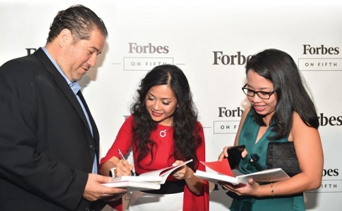 Vượt qua người khổng lồ: Lời thì thầm của nguyên tắc 4P Vượt qua người khổng lồ: Lời thì thầm của nguyên tắc 4P