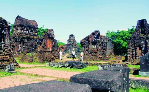 Bảo vệ và phát huy giá trị di sản