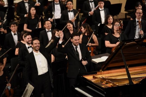 Buổi hòa nhạc mở màn Mùa diễn mới đầy ấn tượng của Dàn nhạc giao hưởng Mặt Trời