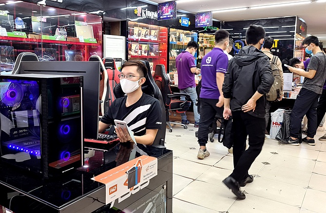 Máy tính khan hàng, tăng giá cả triệu đồng may tinh khan hang tang gia ca trieu dong