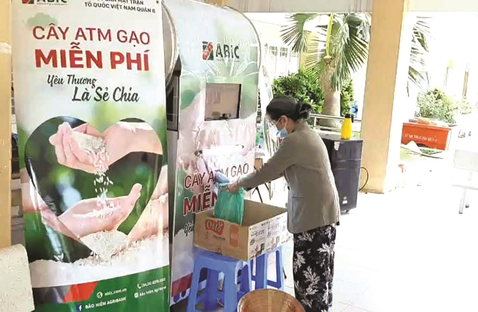 Chủ động giúp khách hàng vượt khó chu dong giup khach hang vuot kho