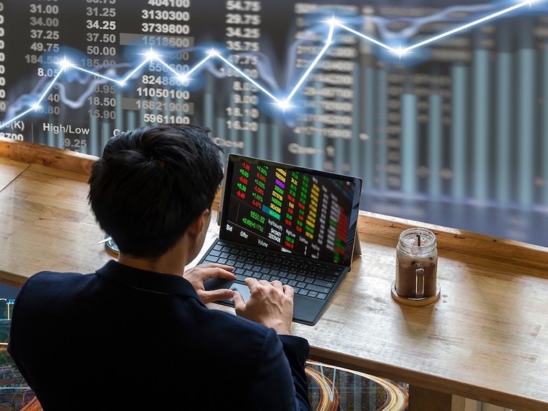 chung khoan chieu 129 thanh khoan can kiet