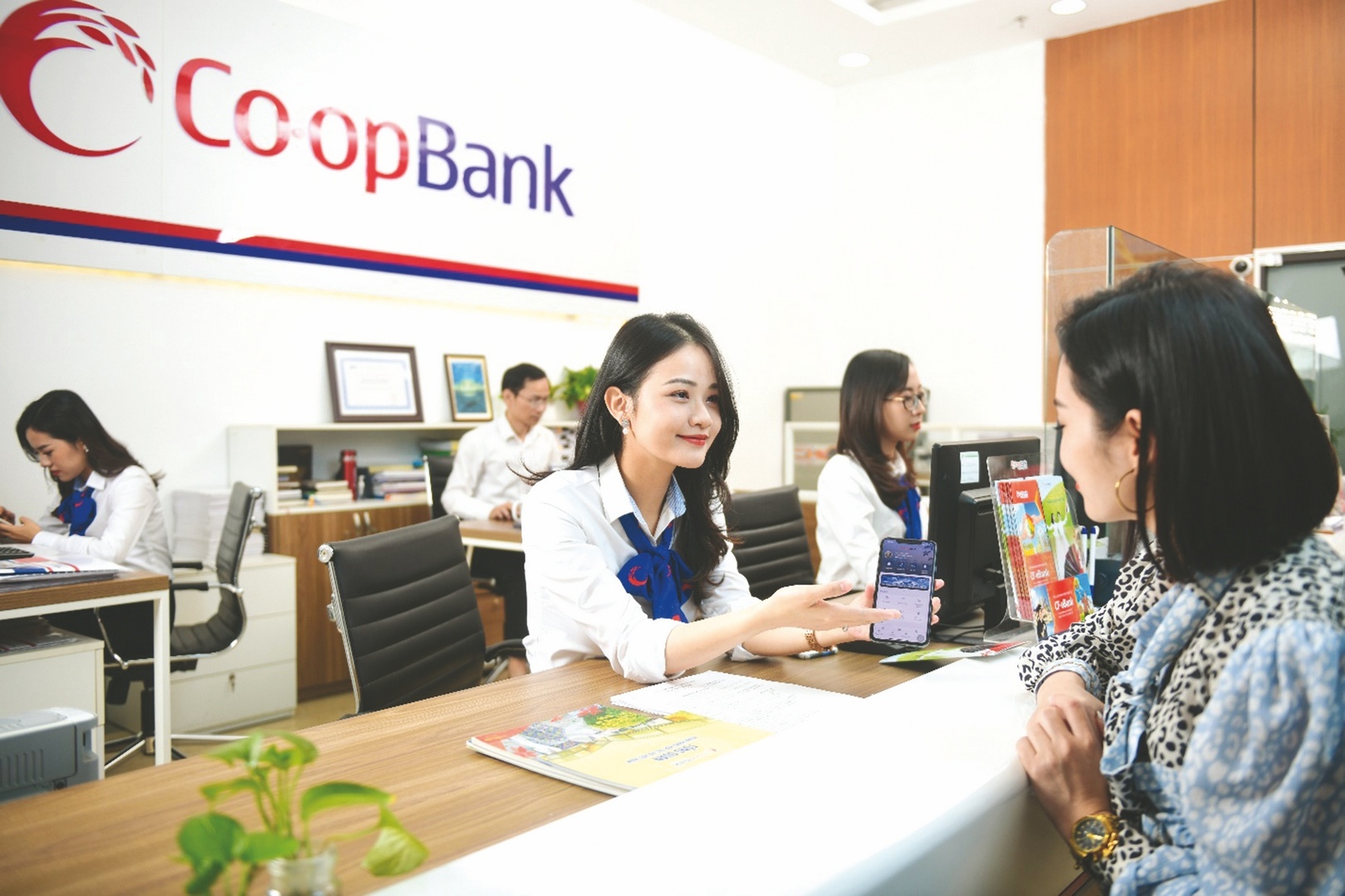co opbank day manh chuyen doi so nang cao nang luc ho tro he thong qtdnd