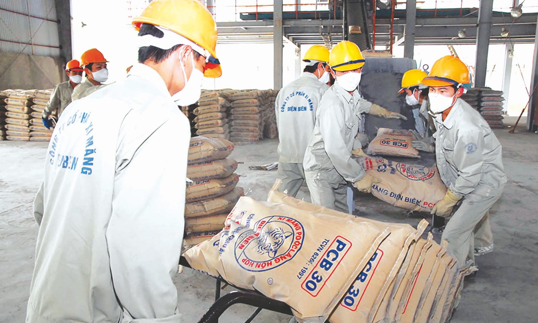 Ngành xi măng giải bài toán tồn kho nganh xi mang giai bai toan ton kho