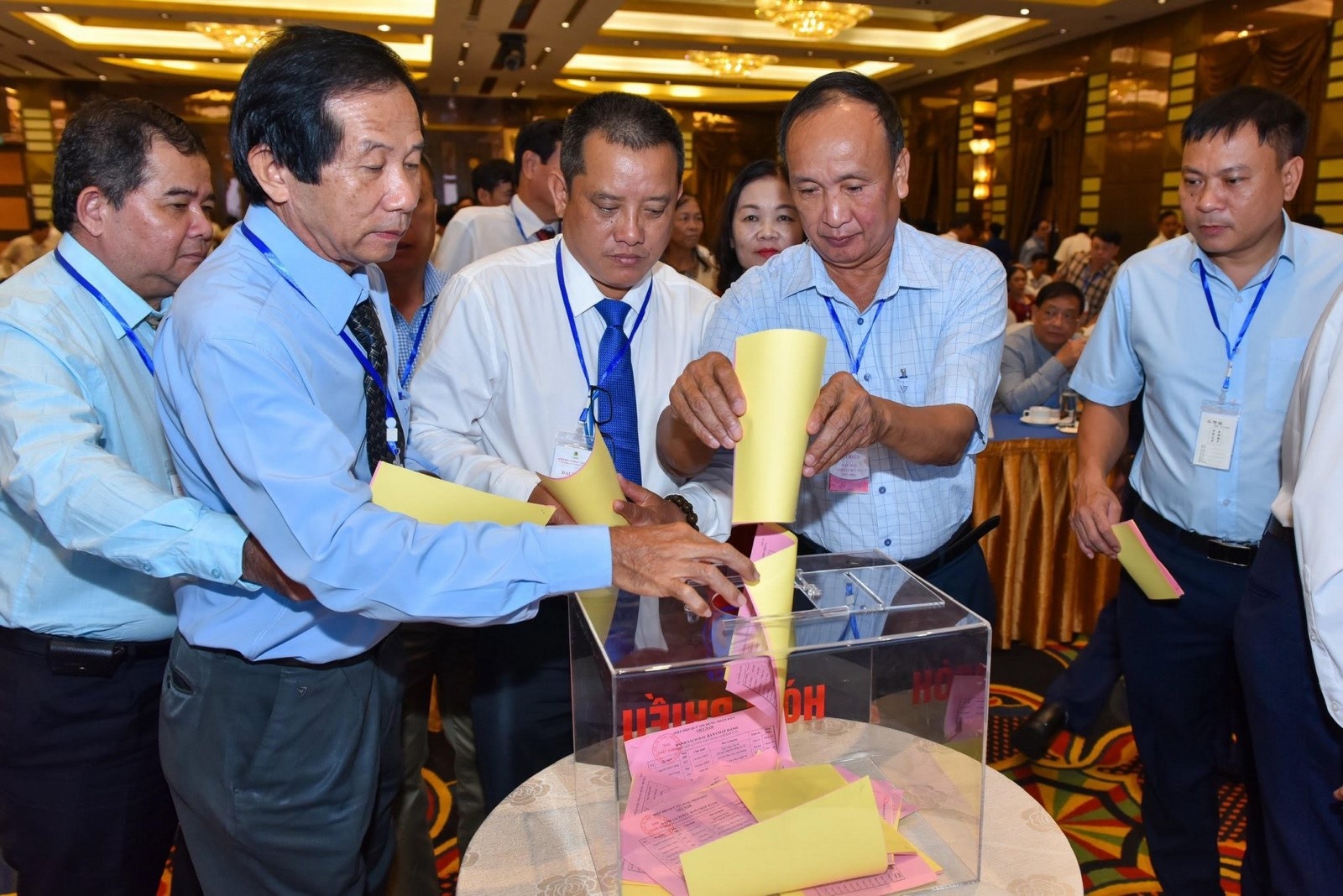 hiep hoi quy tin dung nhan dan hanh trinh gia tang niem tin va ket noi suc manh he thong