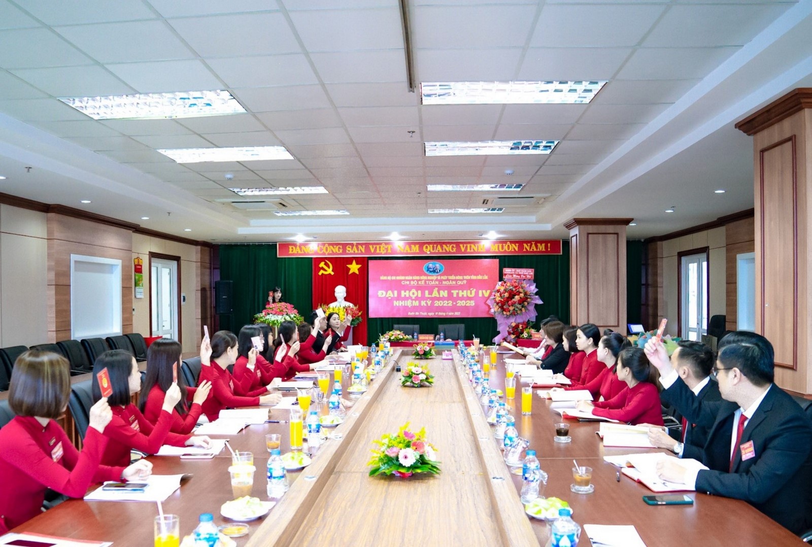 agribank dak lak to chuc thanh cong dai hoi cac chi bo dang truc thuoc nhiem ky 2022 2025