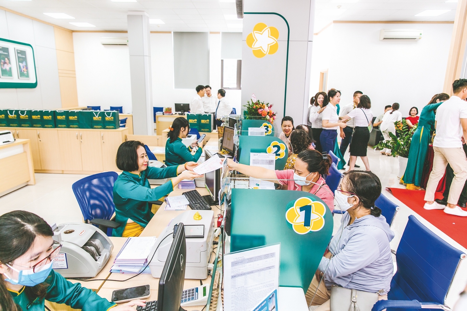 duy tri room tin dung la can thiet