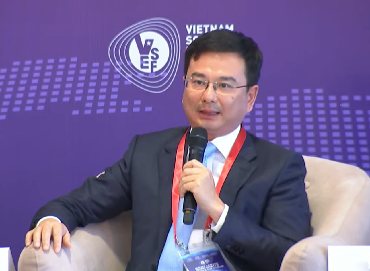 pho thong doc pham thanh ha nhnn tiep tuc phoi hop thao go kho khan goi ho tro lai suat