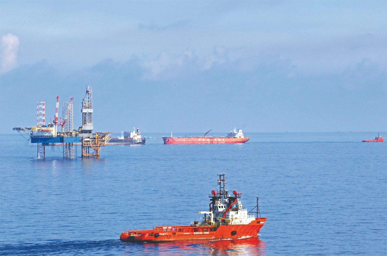 Cần linh hoạt các hình thức hợp đồng dầu khí can linh hoat cac hinh thuc hop dong dau khi