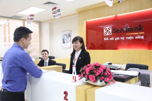 Ngân hàng tăng cường dịch vụ cho khách vay mua xe ô tô