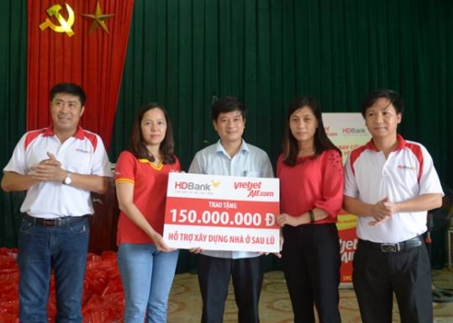 HDBank và VietJet: Những chuyến hàng hướng về miền Trung