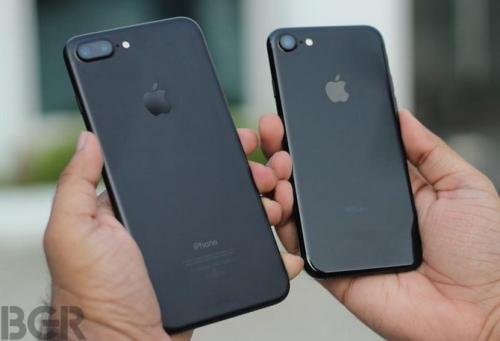 iPhone 7 và 7 Plus là những mẫu smartphone bán chạy nhất nửa đầu 2017 iPhone 7 và 7 Plus là những mẫu smartphone bán chạy nhất nửa đầu 2017