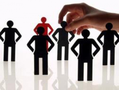 Bộ máy cồng kềnh, “nuôi” sao được