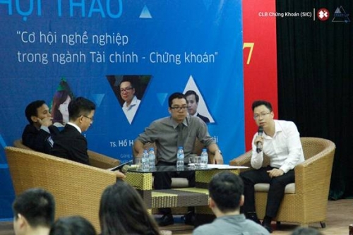 Cơ hội mới về việc làm với lĩnh vực tài chính - chứng khoán