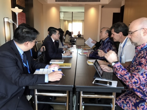 Thống đốc Ngân hàng Nhà nước Việt Nam tiếp Phó Tổng Giám đốc IMF Thống đốc Ngân hàng Nhà nước Việt Nam tiếp Phó Tổng Giám đốc IMF