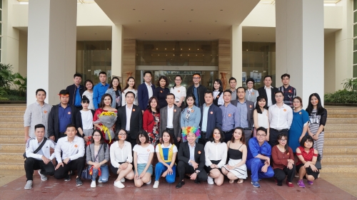 Đoàn NHTW nhận giải A Hội thi Thanh niên với Cải cách hành chính và Văn hoá công sở