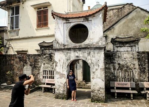 Bát Tràng - làng nghề, làng du lịch chuyên biệt