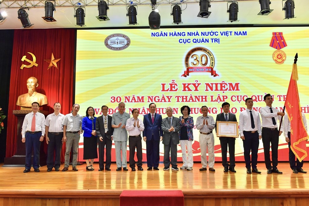 cuc quan tri nhnn 30 nam no luc doi moi va sang tao