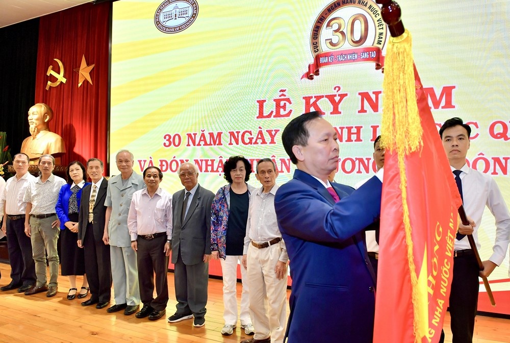 cuc quan tri nhnn 30 nam no luc doi moi va sang tao