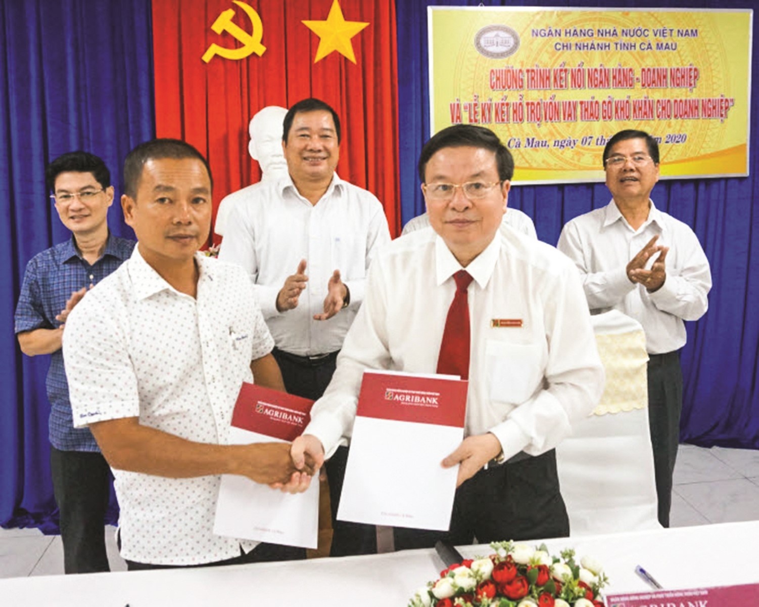 Gia tăng kết nối ngân hàng-doanh nghiệp