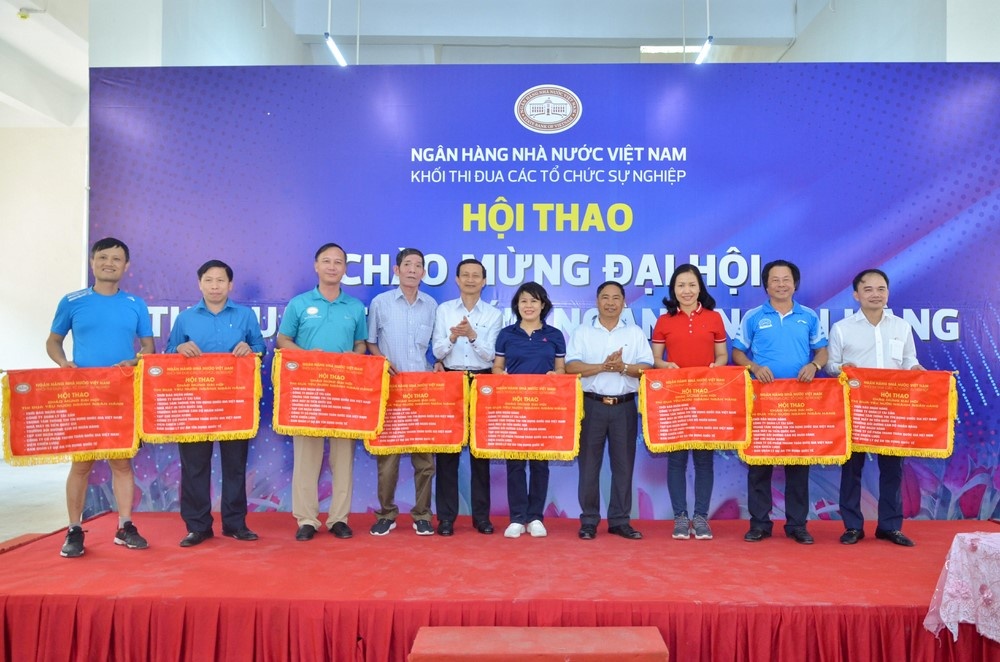 Hội thao Khối Thi đua các tổ chức sự nghiệp NHNN thành công tốt đẹp hoi thao khoi thi dua cac to chuc su nghiep nhnn thanh cong tot dep