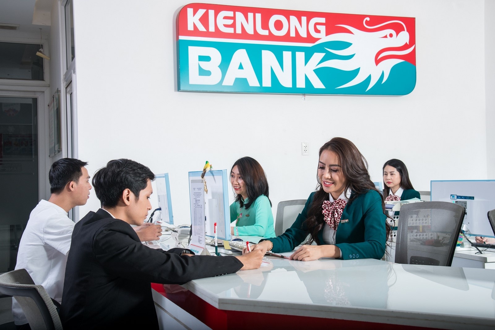 kienlongbank dau an 25 nam hinh thanh va phat trien