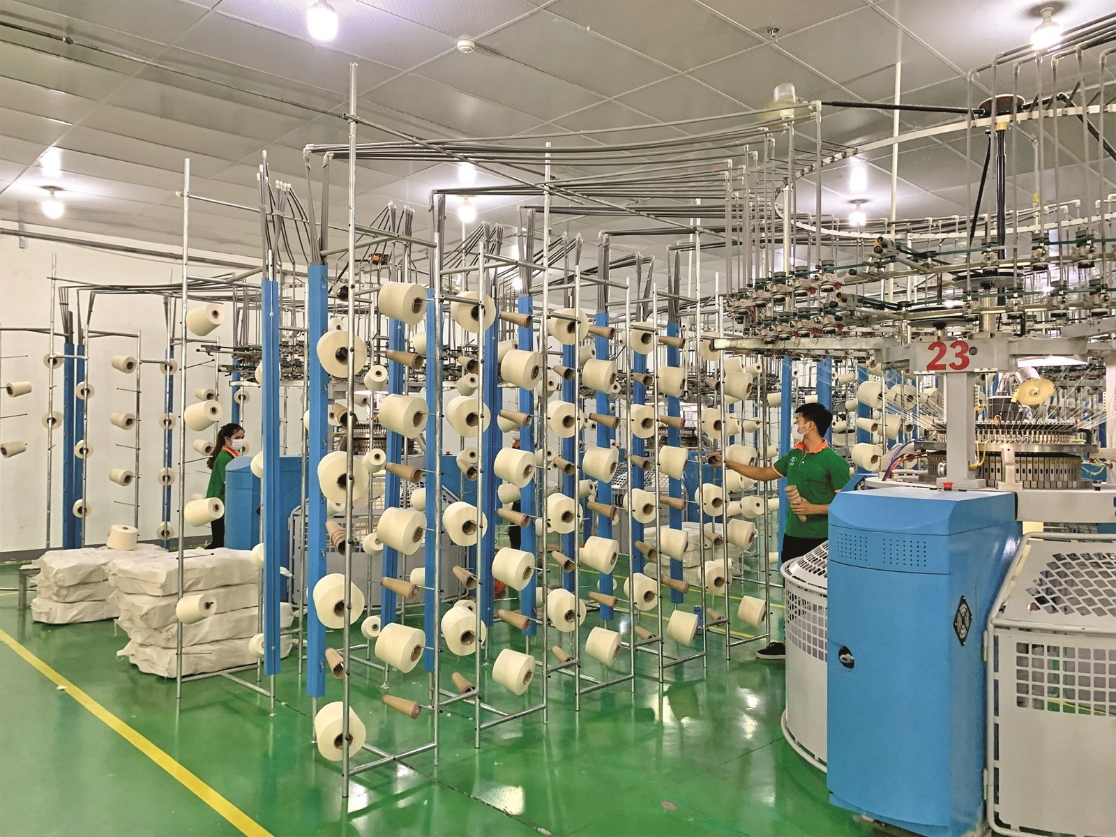 kinh te 9 thang buoc qua day kho khan de phuc hoi