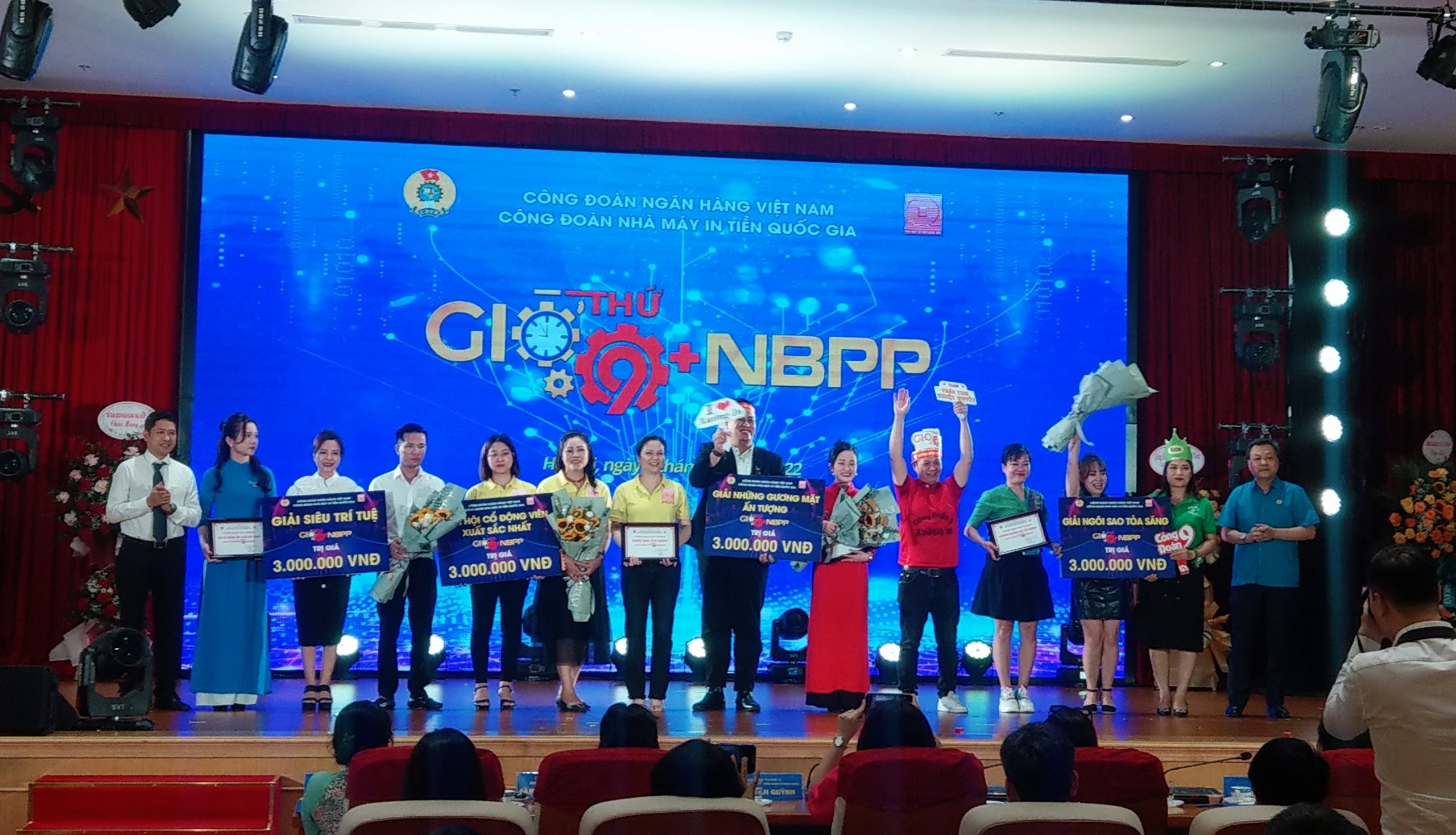 cong doan nha may in tien quoc gia huong ung phong trao gio thu 9