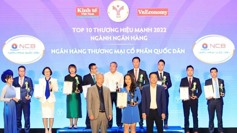 NCB đạt Top 10 “Thương hiệu mạnh - ngành Ngân hàng 2022” ncb dat top 10 thuong hieu manh nganh ngan hang 2022