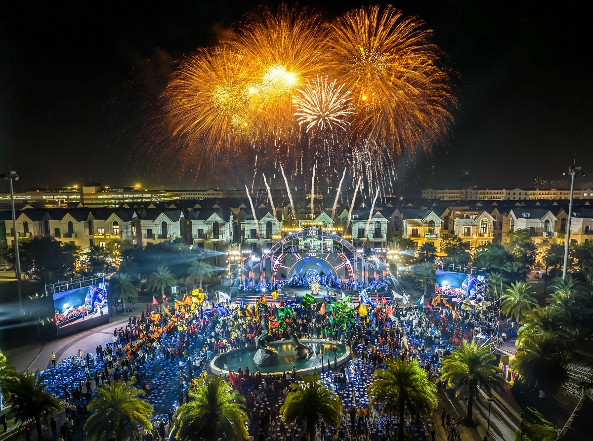 Bùng nổ lễ ra quân phân khu mang phong cách Thụy Sĩ trong lòng “Quận Ocean” bung no le ra quan phan khu mang phong cach thuy si trong long quan ocean