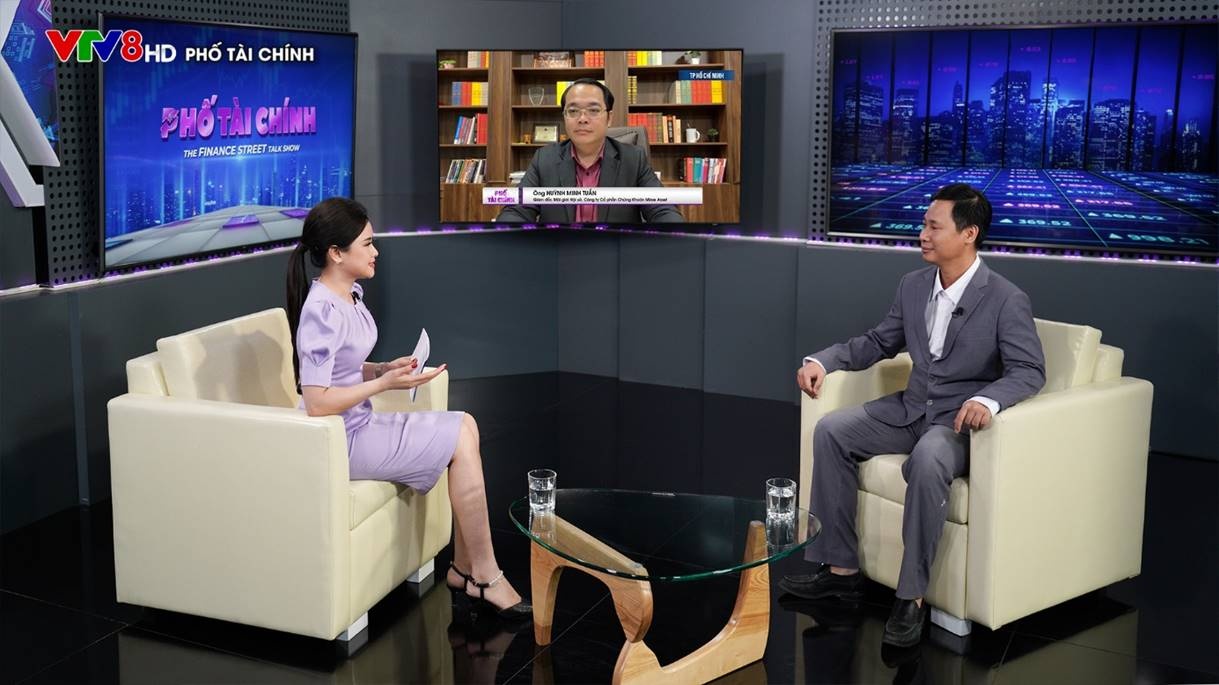 pe thap co phai la thoi diem vang de dau tu