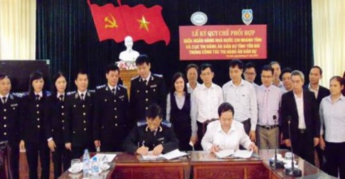 Phối hợp thi hành án dân sự liên quan hoạt động ngân hàng Phối hợp thi hành án dân sự liên quan hoạt động ngân hàng