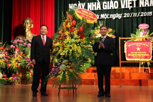 Học viện Ngân hàng kỷ niệm Ngày Nhà giáo Việt Nam 20/11 Học viện Ngân hàng kỷ niệm Ngày Nhà giáo Việt Nam 20/11