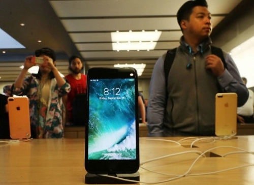 iPhone 7 chính hãng cho đặt mua trước tại Việt Nam, giá từ 18,79 triệu đồng iPhone 7 chính hãng cho đặt mua trước tại Việt Nam, giá từ 18,79 triệu đồng