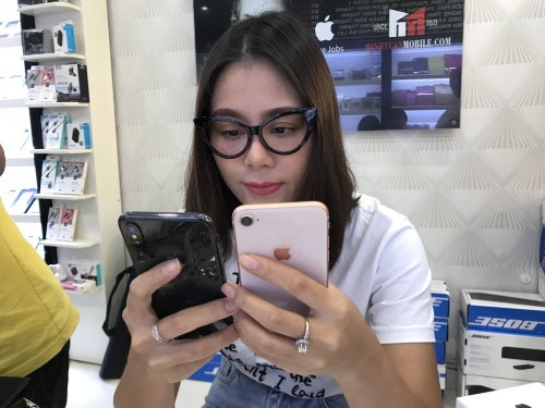 Giá iPhone X “chạm đáy”, chỉ còn hơn 30 triệu đồng sau 3 ngày về Việt Nam Giá iPhone X “chạm đáy”, chỉ còn hơn 30 triệu đồng sau 3 ngày về Việt Nam
