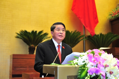 Cần thiết để tạo đầu tàu kéo các khu vực khác phát triển