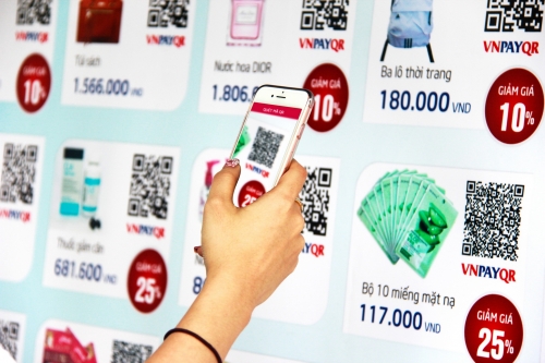 Tìm lối đi trong 