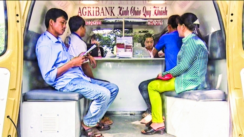 Những chuyến xe chở niềm tin, khát vọng