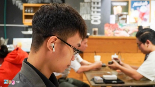 AirPods Pro giá cao, khách chỉ quan tâm AirPods 2 tại Việt Nam