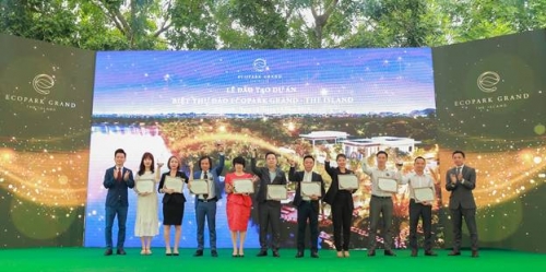 Lễ ký kết dự án Biệt thự đảo Ecopark Grand - The Island giai đoạn 2