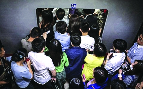 Xây dựng văn hóa chung cư: Việc khó phải làm