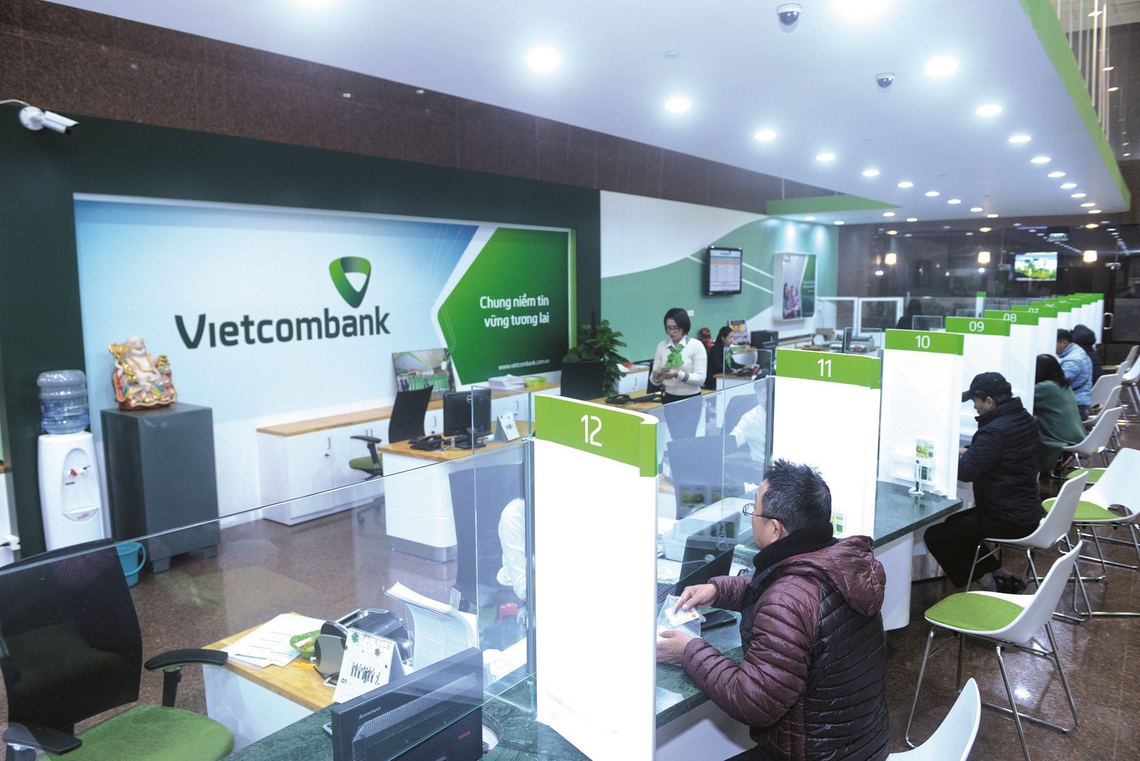 Người góp công đưa ngân hàng đầu tiên vào chuẩn Basel II nguoi gop cong dua ngan hang dau tien vao chuan basel ii