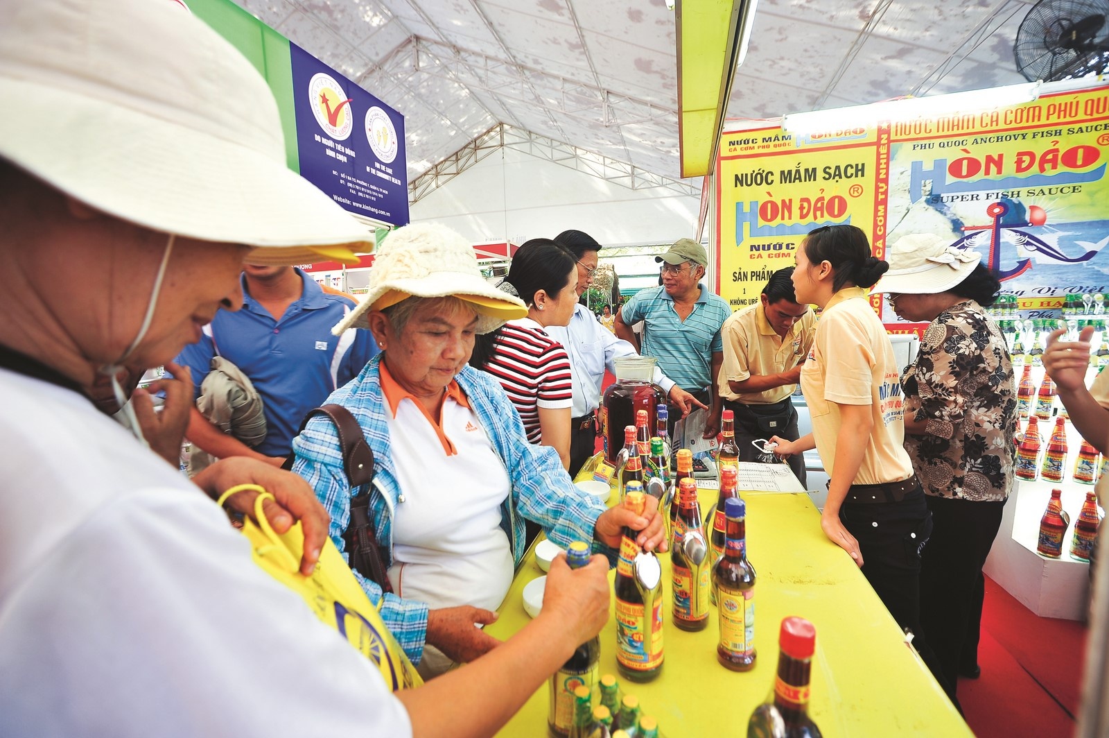 tang luc cho hang viet trong boi canh moi