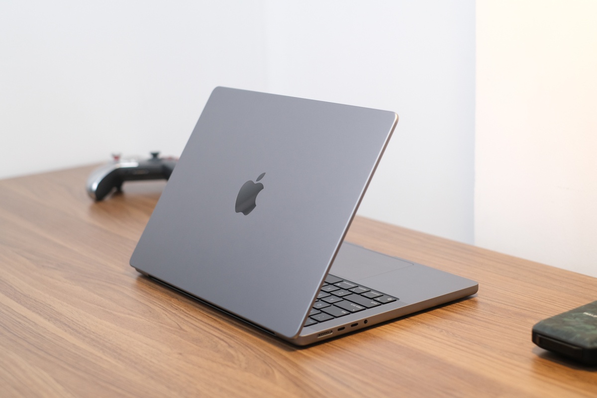 macbook pro tai tho ve viet nam