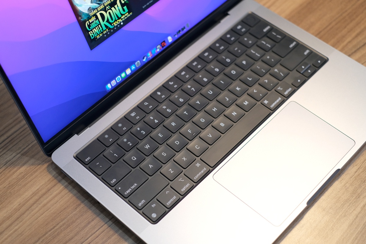 macbook pro tai tho ve viet nam