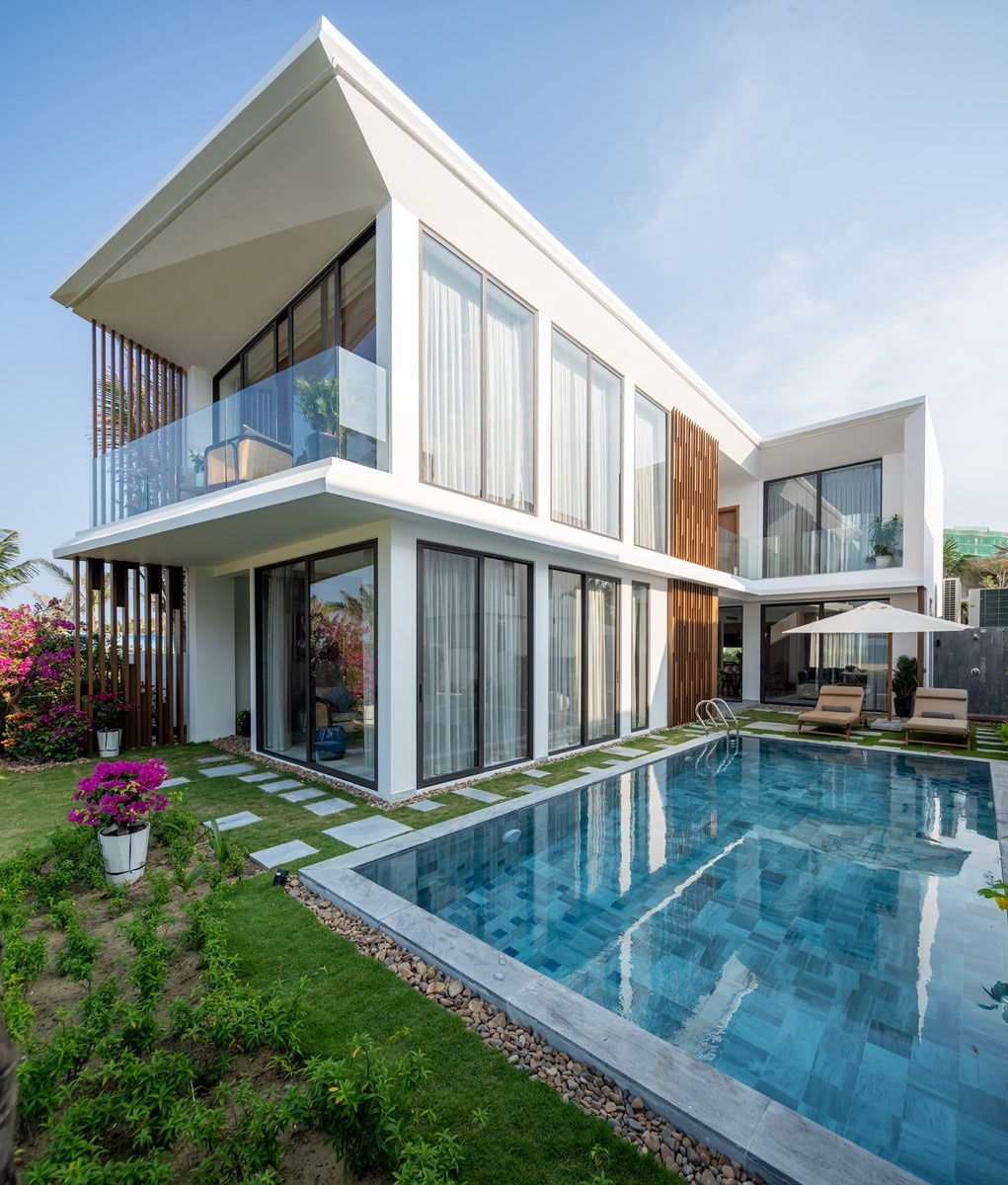 chiem nguong dien mao moi cua shantira beach resort spa