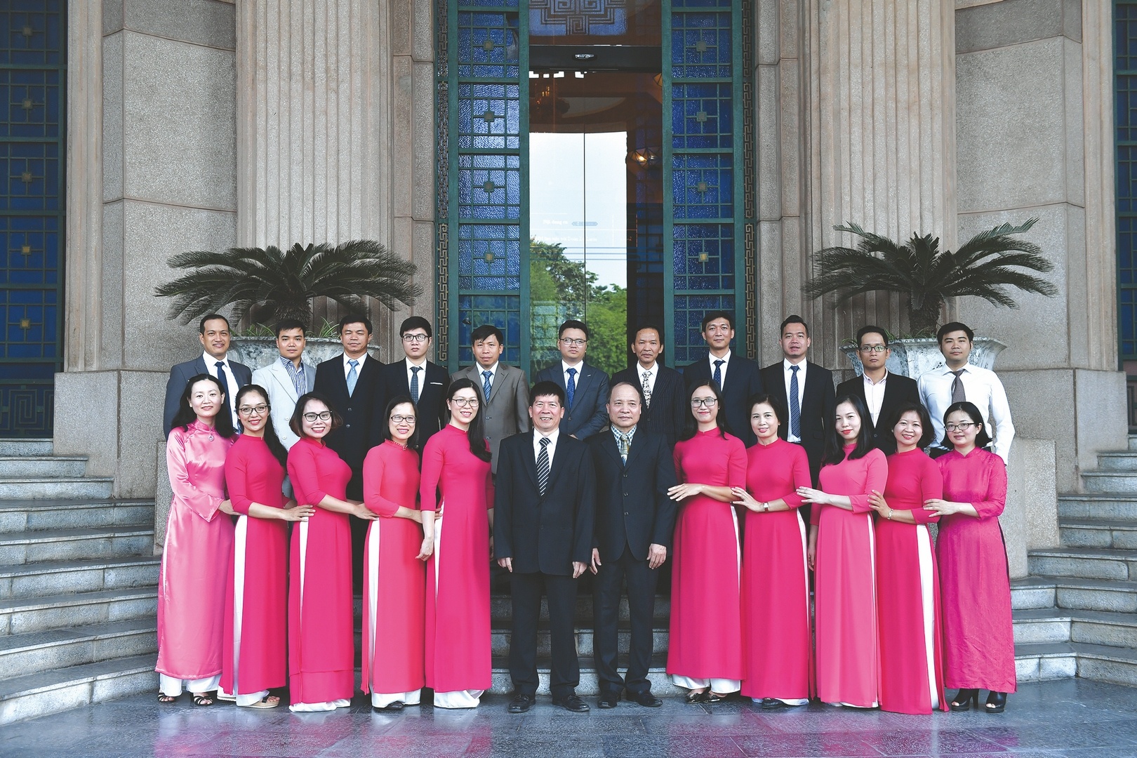 truong boi duong can bo ngan hang 15 nam no luc doi moi va sang tao