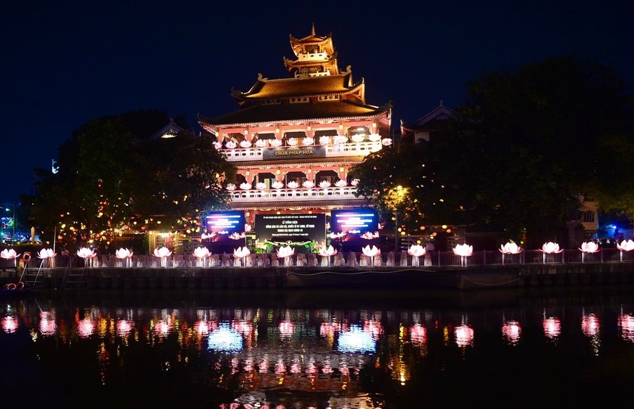 le tuong niem dong bao tu vong va can bo chien si hy sinh trong dai dich covid 19