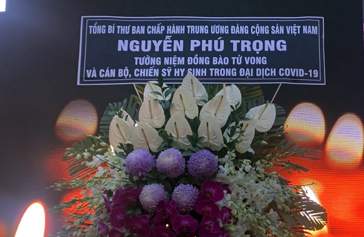 le tuong niem dong bao tu vong va can bo chien si hy sinh trong dai dich covid 19